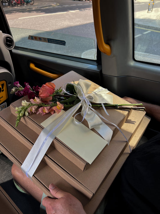 Personal Delivery to London – Our First Edelstahlrahmen Collection Finds a New Home